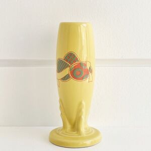 Fiestaware Homer Laughlin Retired Pale Yellow Easter Egg Decal Bud Vase Flawless